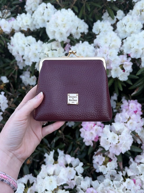 Dooney & Bourke Handbags - 🛑‼️SOLD‼️🛑 Dooney & Bourke Pebble Grain Framed Purse Wallet - NWOT